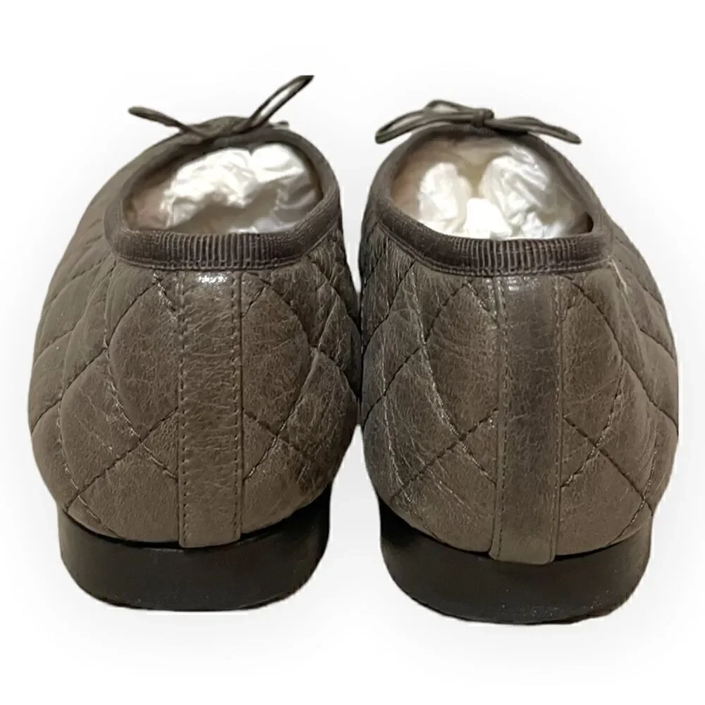 CHANEL Crumpled Calfskin/Patent Quilted CC Cap Toe Ballerina Flats |Size:38|